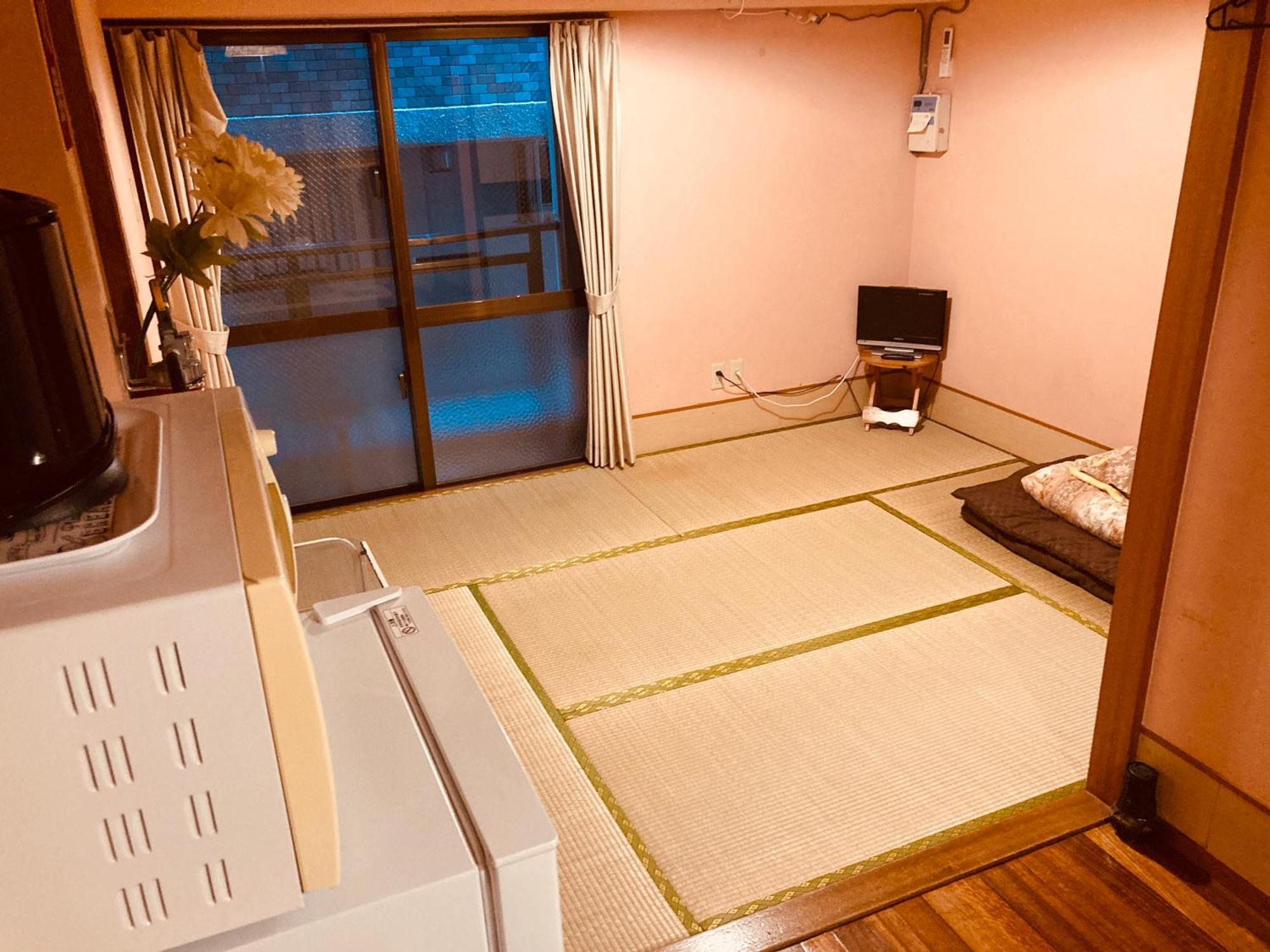 Hostel Hakuseiso Naha Exterior photo